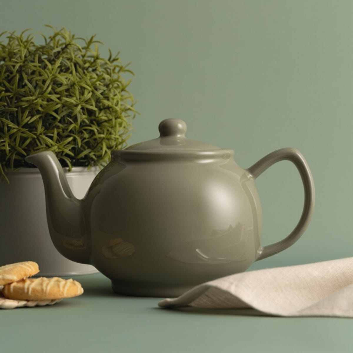 Sage Green 6 Cup Teapot