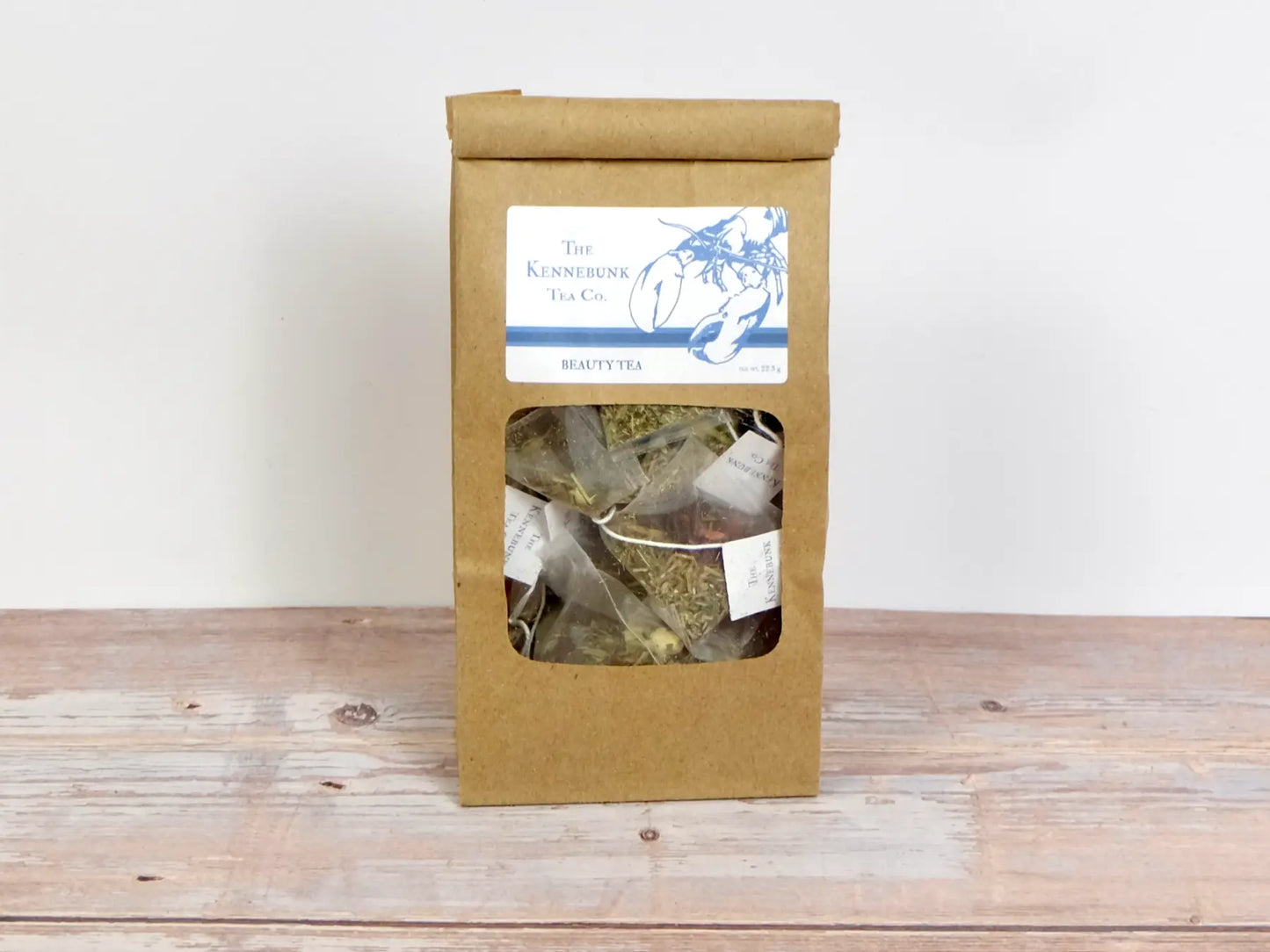 Beauty Tea refill bag filled with teabags with Lobster Label