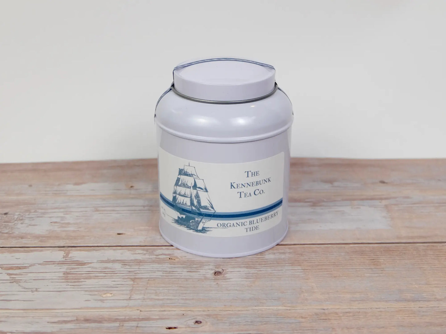 Blueberry Tide loose leaf tea in a tin with Clipper Ship label